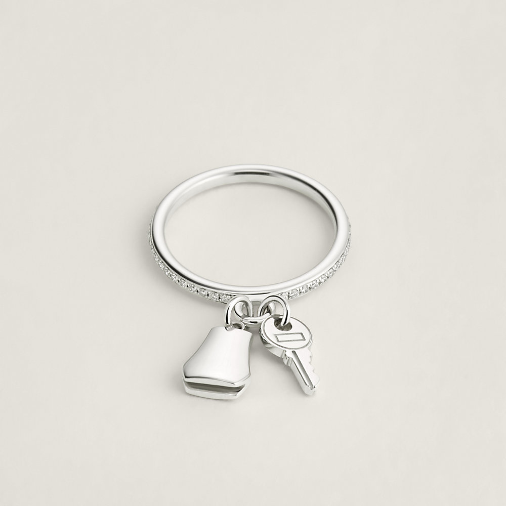 Kelly Clochette ring, small model